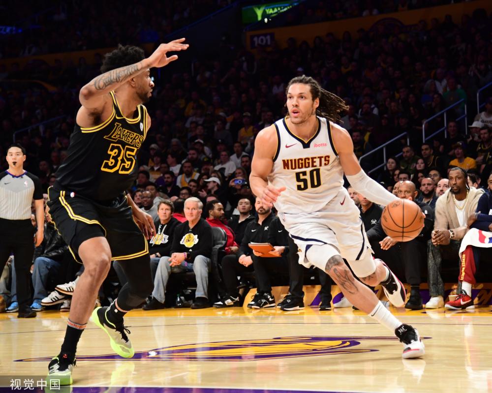 愈发明显 愈发明显