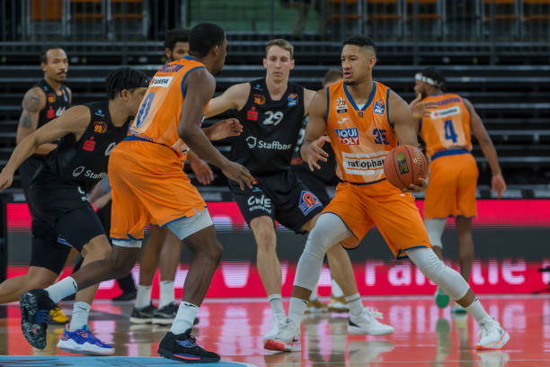 属于正常的 属于正常的